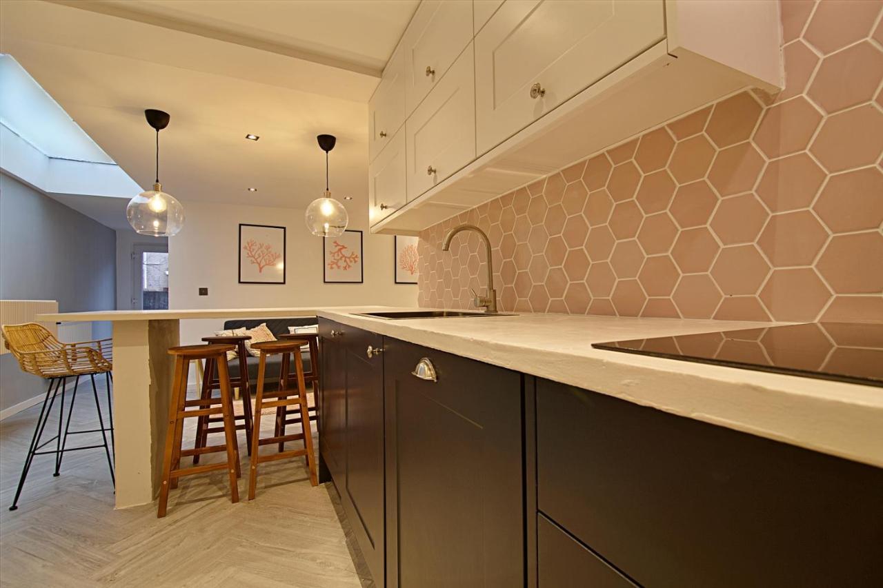 Scotforth Road- Boutique Rooms In Lancaster City Townhouse Exterior photo