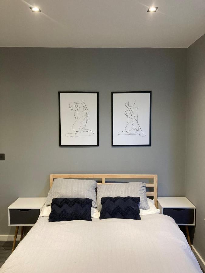 Scotforth Road- Boutique Rooms In Lancaster City Townhouse Exterior photo