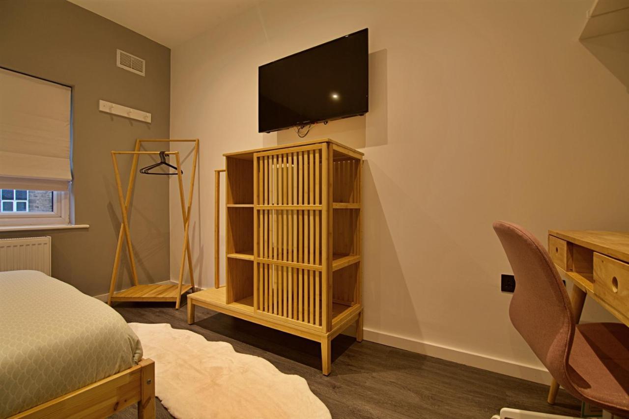 Scotforth Road- Boutique Rooms In Lancaster City Townhouse Exterior photo