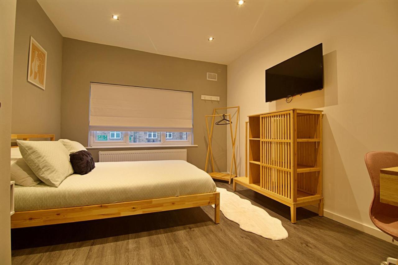 Scotforth Road- Boutique Rooms In Lancaster City Townhouse Exterior photo